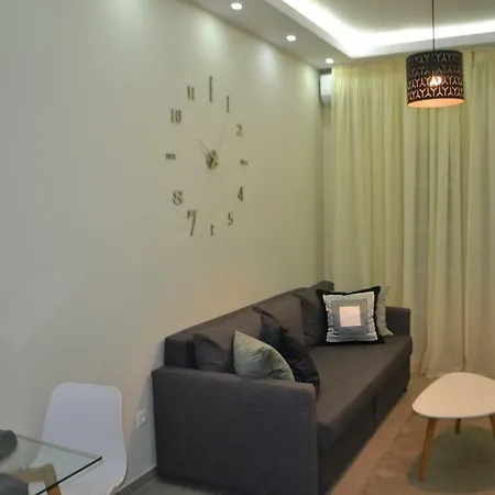 公寓 New Modern House!!